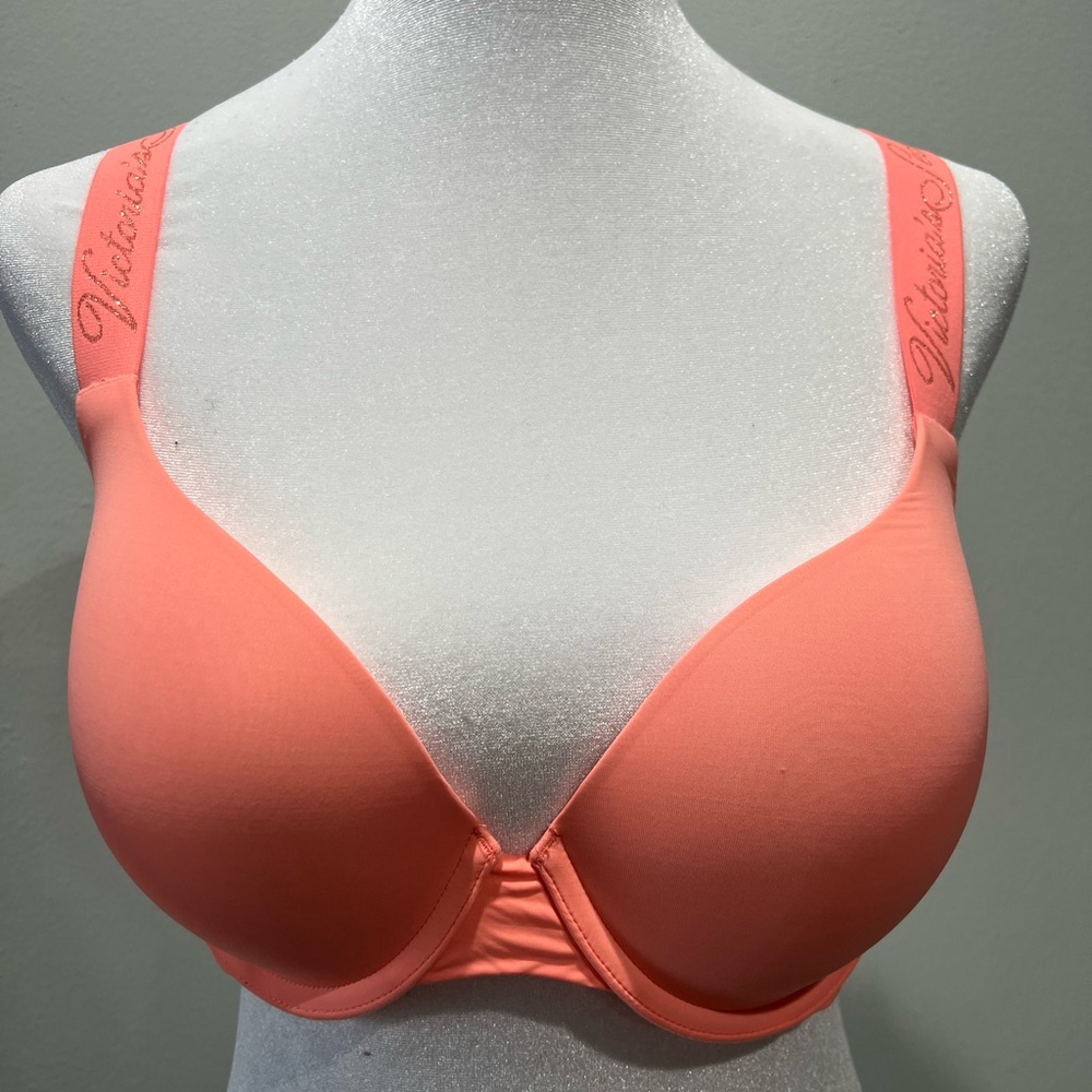 Like New Victoria Secret Bra 36C